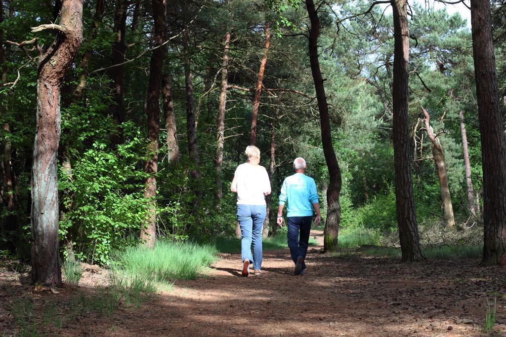 ホテルNatuurpark De Witte Bergen Rouveen エクステリア 写真