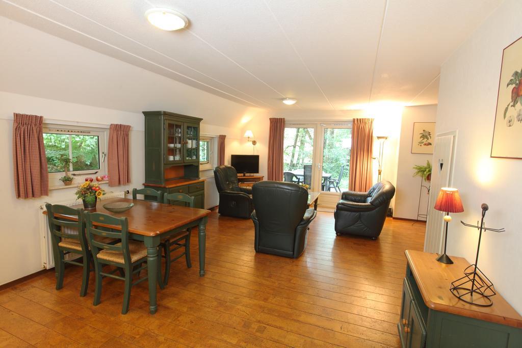 ホテルNatuurpark De Witte Bergen Rouveen 部屋 写真